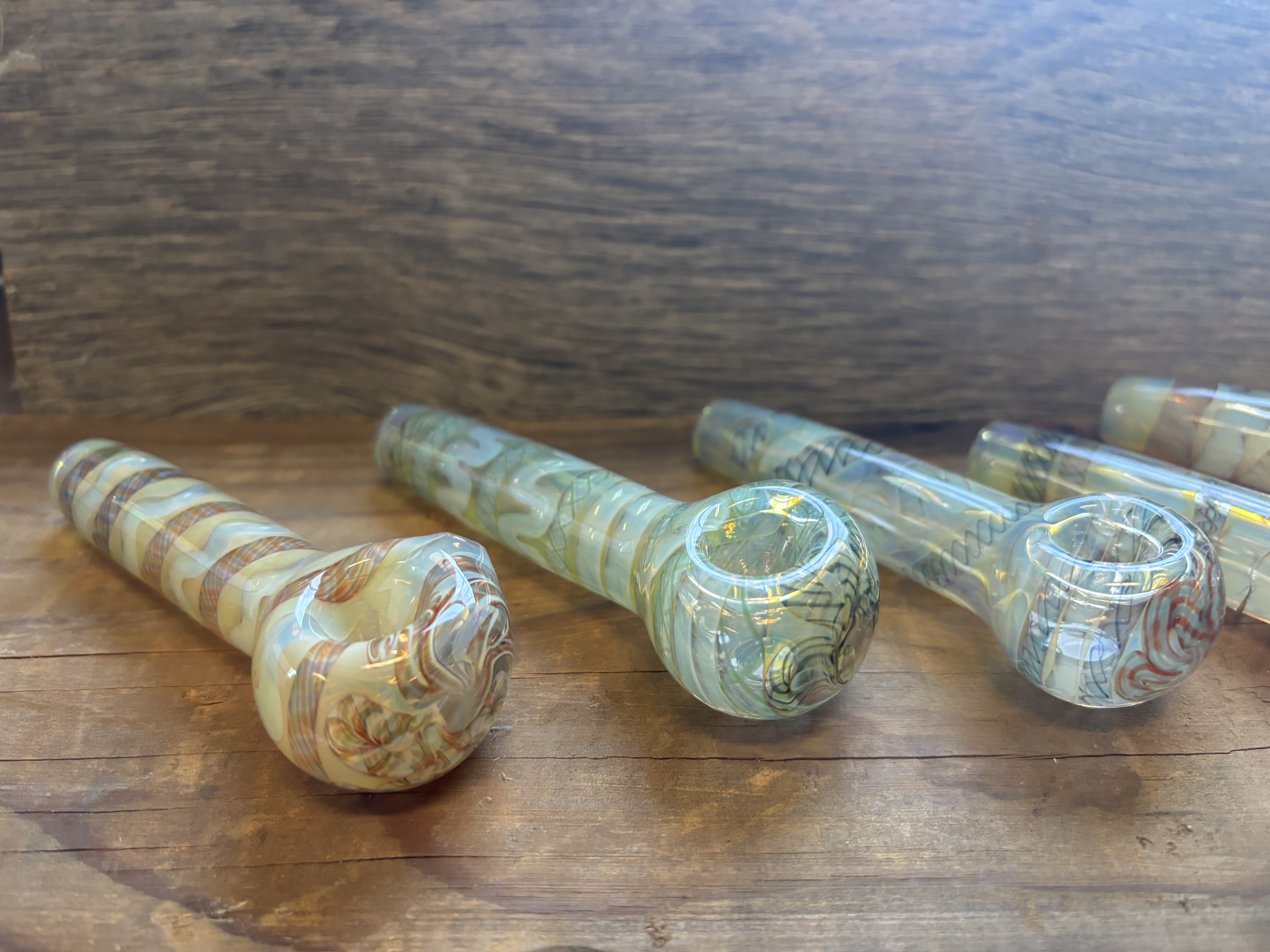 Zig Zag Ultra Thin 1 1/4 Rolling Papers - Caroline's Cannabis